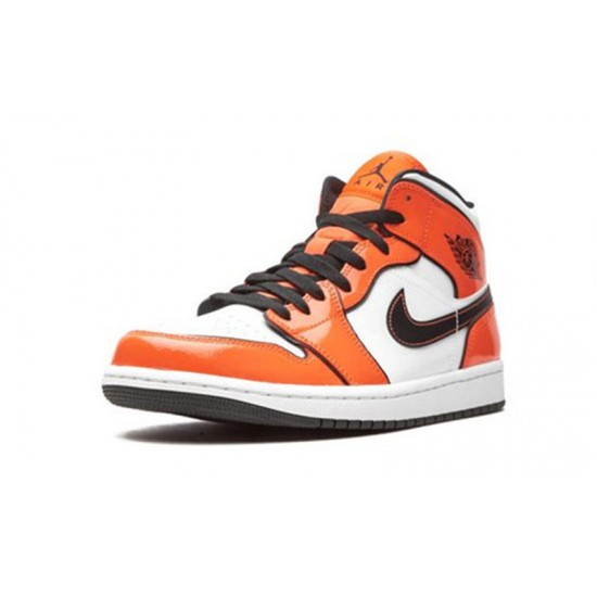 Jordans 1 Mid SE “Turf Orange” TURF ORANGE oranžový DD6834 802 Boty